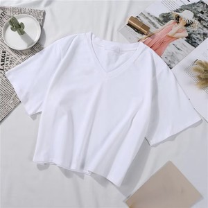 เสื้อยืดเอวลอยคอวีสไตล์แรปผ้ายืดเข้ารูปเนื้อนุ่มใส่สบาย2025สตรีทแวร์ฤดูร้อน - Product Image 4