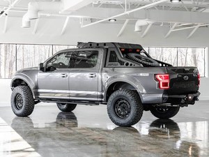 Sedán Compacto de Gasolina 2025, Alto Rendimiento, Transmisión Automática Turbo, 5 Puertas, 4 Asientos de Cuero, Techo Panorámico, 200 km/h - Product Image 4