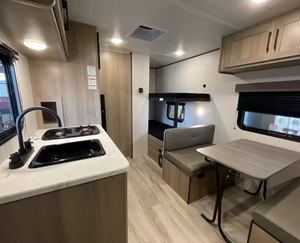 รถบ้านเคลื่อนที่ Keystones C-o-l-e-m-a-n 17B ปี 2020 2022 2024 รถพ่วงสำหรับเดินทาง บ้านเคลื่อนที่ - Product Image 3