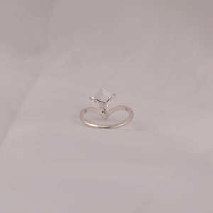 Or massif 14K Design personnalisé Unique Art Déco Portrait Cut Bague de fiançailles Cerf-volant Portrait Cut Lab-Grown Diamond Solitaire Trendy - Product Image 4