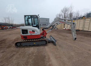 ซื้อรถขุดขนาดเล็ก TAKEUCHI TB350R TB230 TB235-2 TB225-2 TB260 พร้อมเครื่องยนต์ดีเซล 24.4 แรงม้า และห้องโดยสารแบบปิด จัดส่งฟรี - Product Image 3