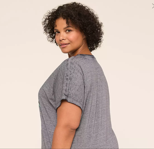 Haute qualité surdimensionné femmes grande taille t-shirt coton séchage rapide salle de sport vêtements de sport en gros personnalisable OEM ODM Bangladesh - Product Image 5