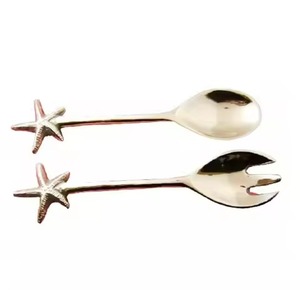 Couverts de service à salade en acier inoxydable de nouveau look en acier miroir avec poignée en émail orange Cuillère à salade décorative - Product Image 5