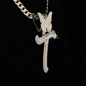 Marvelous VVS Clarity Moissanite Diamantes de corte brillante 10Kt Oro amarillo Inicial T Colgante Hip Hop Estilo Hielo con plata - Product Image 5