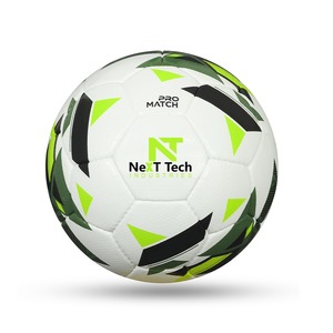 Tech Industries Ballon d'entraînement de football Matériau PU à des fins d'entraînement avec un design personnalisé et un logo personnalisé - Product Image 2