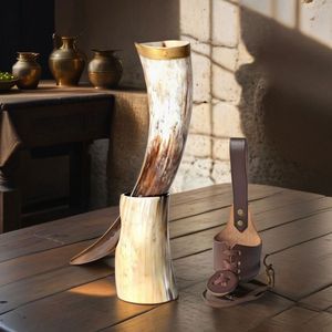 Meilleure qualité buffle/boeuf corne à boire/naturel Viking tasse à boire pour moulage jante en laiton avec support de corne à vendre par HF CRAFTS - Product Image 1