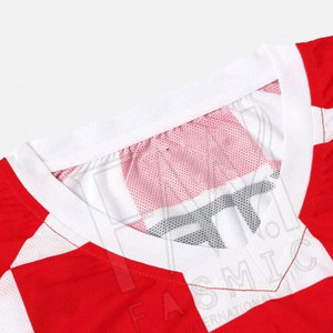 "Uniformes de gardien de but de football pour hommes respirants personnalisés avec col en V et patchs imprimés" - Product Image 2