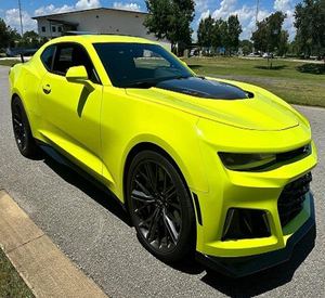 CHEVROLET CAMARO ZL1 COUPÉ 2020 USADO, TRANSMISIÓN MANUAL DE 6 VELOCIDADES, MOTOR V8 SUPERCARGADO DE 650 HP, LISTO PARA ENTREGA - Product Image 1