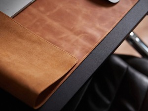 Tapis de bureau de luxe en cuir véritable fait à la main, anti-odeur, durable, antidérapant, surface en cuir de vache lisse pour un espace de travail élégant LDM-0180 - Product Image 5