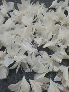 New Collection <b>Wedding</b> <b>Accessories</b> Bridal Veils Made From 3D Flower Handmade Best Selling with Best Price - Product Image 3