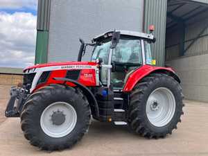 Tracteur agricole diesel 4x4 Massey Ferguson d'occasion de haute performance à vendre - Product Image 6