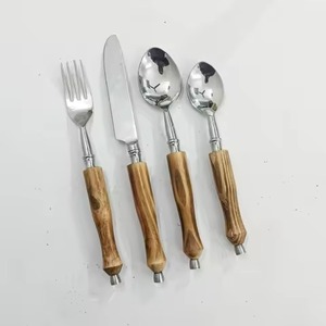 Juego de cubiertos con mango de madera hecho a mano de acero inoxidable personalizado de alta calidad plata niños cuchillo tenedor cuchara conjunto - Product Image 2