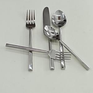 Juego de cubertería con mango de diseño redondo personalizado, juego de cubiertos de metal decorativo de diseño único, excelente precio barato - Product Image 5