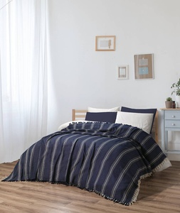 Cubrecama de Algodón Turco Marino con Rayas Azules, 78x94 pulgadas, 100% Algodón - Product Image 2