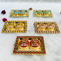Fabriqué à la main Designer Kumkum et Chawal Plaqué Or Pierre Travail Thali Multipattern Thali pour Mariage, Haldi, Mehndi, Puja Favor
