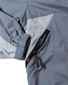 Conjunto Deportivo de Dos Piezas Personalizado para Invierno, con Capucha, Estilo Casual Urbano, Chaqueta Cortavientos de Poliéster y Algodón, Pantalones Jogger - Product Image 3