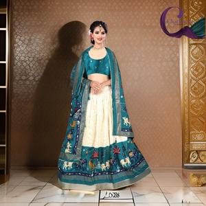 Robe de mariée modeste pour femmes Lehnga Choli pour les mariages indiens traditionnels - Product Image 3