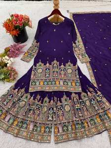 Ensemble tendance en pure soie de chinon avec fond en coton uni brodé de fil à paillettes et dupatta assorti pour une mode ethnique festive - Product Image 3