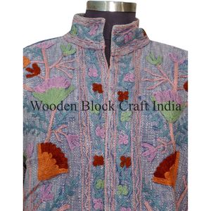 Veste matelassée en coton doux tricoté pour femme, broderie Suzani, motif floral unique, hiver, logo au dos et au col, design personnalisé - Product Image 3