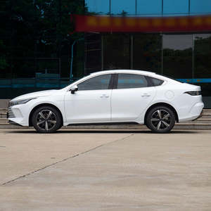 2025 Auto 05 Plug-in Hybrid Car EV Electric New Energy Vehicles all in perfect condition ready to be ship out - Product Image 3