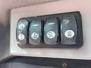 2017 pour Caterpillar 242D EPA Skid Steer Loader avec moteur diesel utilisé en très bon état prêt pour l'expédition dans le monde entier - Product Image 3