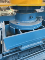 Machine automatique de fabrication de briques de construction en argile, ciment, béton et plastique recyclé pour la construction
