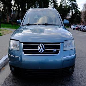 VOLKSWAGEN PASSAT W8 WAGON 2003 USADO, VOLANTE A LA IZQUIERDA/DERECHA - Product Image 1