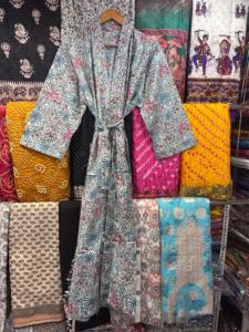 Kimono estampado a mano, batas con estampado de bloques, batas hechas a mano, kimono de algodón, ropa de noche, Vestido de playa, kimono floral - Product Image 4