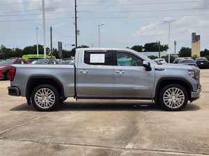 GMC Sierra 1500 Denali Crew Cab 4WD 2023, Usado, Volante a la Izquierda/Derecha - Product Image 5