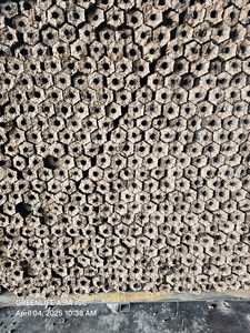 Mélange de charbon de bois de bambou et de sciure de qualité supérieure, respectueux de l'environnement et à faible teneur en cendres, approvisionnement direct de l'usine du Vietnam - Product Image 4