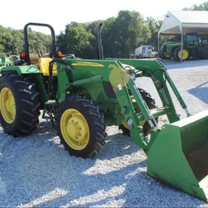 Tracteur John d'occasion de qualité Deer 4x4 roues motrices Tracteur agricole d'occasion d'occasion à vendre