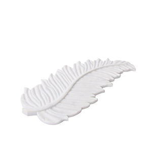 Bandeja de diseño de hoja de mármol blanco hecha a mano de lujo para uso doméstico Bandeja de servicio decorativa creativa a precio razonable - Product Image 1