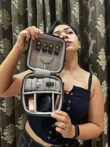 Nuevo estilo occidental hecho a mano con pelo en piel oculta joyero de cuero lindo viaje de moda joyería esencial almacenamiento mínimo - Product Image 6