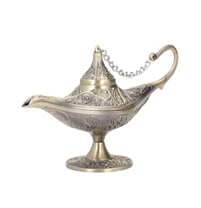 Lampe de légende magique vintage Aladdin Genie pour décoration de table de mariage à la maison lampe d'accessoires de costume arabe classique rare à collectionner - Product Image 5