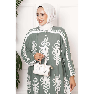 Robe modeste boutonnée en viscose Menthe - Product Image 4