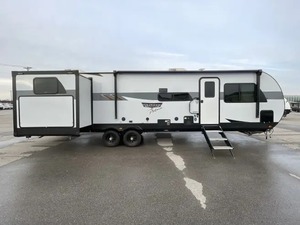 Nueva caravana F-o-r-e-s-t R-i-v-e-r Wildwood 31KQBTS 2025 lista para la venta - Product Image 4