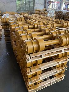 עגלה מסלול העגלה העגלה העליון של komatsu pc60 pcc100 pc120 <span class=keywords><strong>pc200</strong></span> pc300 pc400 pc450 pc600 pc850 d155 d275 - Product Image 5