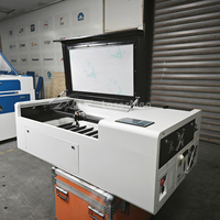 Machine de gravure et de découpe au laser CO2 professionnelle de bureau 80W 100W LM-6040-J CNC pour papier, caoutchouc, contreplaqué, bois, acrylique, artisanat