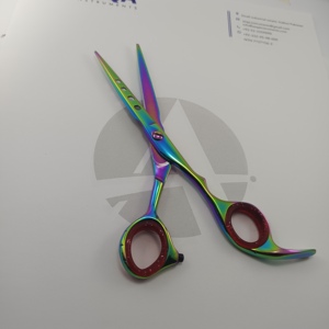 Tijeras de Peluquería de Acero Inoxidable con Recubrimiento de Titanio Arcoíris, Tijeras de Corte de Pelo con Cuchilla Afilada para Uso en Salones de Belleza - Product Image 1