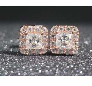 Pendientes Elegantes de Oro Rosa con Diamantes, Estilo Atemporal, Joyería Lujosa y Brillante para Mujer, Regalo de Moda Fina de la India - Product Image 4