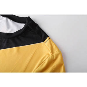 T-shirt de compression pour homme sur mesure en gros, col rond, course à pied, salle de sport, vêtements de sport, séchage rapide, entraînement athlétique - Product Image 5