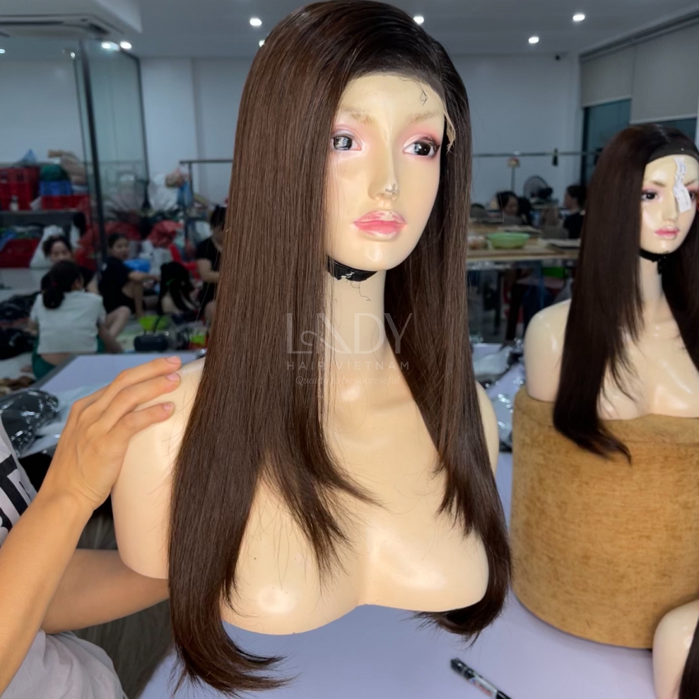 สีน้ำตาล