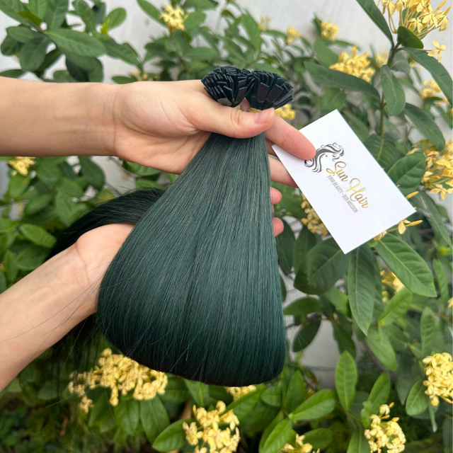 สีเขียว