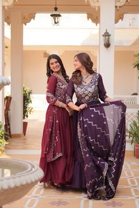 2024 o-cou femmes été décontracté travail robe pure étoile Georgette lourde séquence broderie solide Patchwork motif robe - Product Image 3