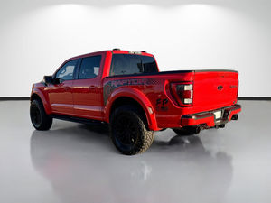 Camioneta Todoterreno F-150 4x4 Usada del 2022, Motor V6 de 3.5L con Doble Turbo, Gasolina, Transmisión Automática, en Venta - Product Image 2