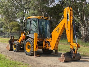 Mejor Precio en Retroexcavadora JCB 3CX con Motor, Caja de Cambios y Bomba - Product Image 2