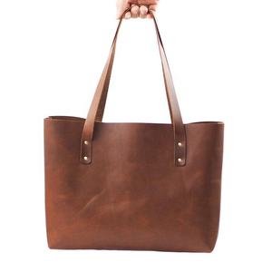 Bolso de mano de cuero genuino con logotipo personalizado, bolsos de mano para mujer, gran capacidad para bolsos de moda para mujer, bolso de hombro de cuero rústico - Product Image 4