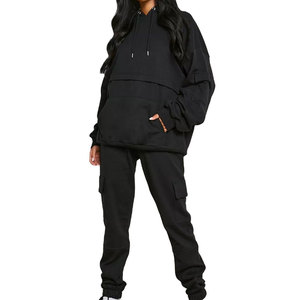 Ensemble de survêtement pour femmes, logo personnalisé, vêtements de sport pour le confort et le style de rue - Product Image 5