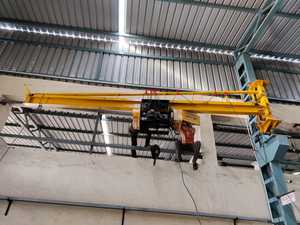 เครนคานหมุนแบบเต็มรูปแบบเกรดอุตสาหกรรมพร้อมรอกยกที่มีมอเตอร์5ตันแกนเครื่องยนต์ - Product Image 3