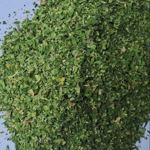 Feuilles de Moringa séchées au four 100% naturelles Qualité d'exportation Approvisionnement en vrac - Product Image 1